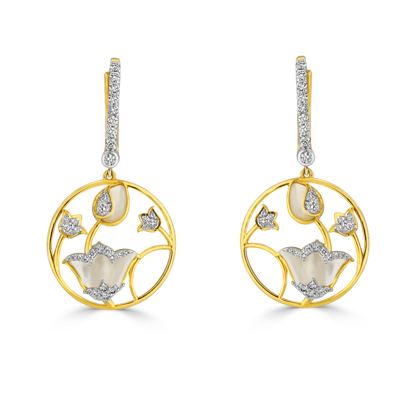 The Aranya Diamond and Mother of Pearl Floral Set